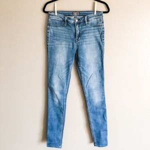 Abercrombie & Fitch Harper Low Rise Jean Legging